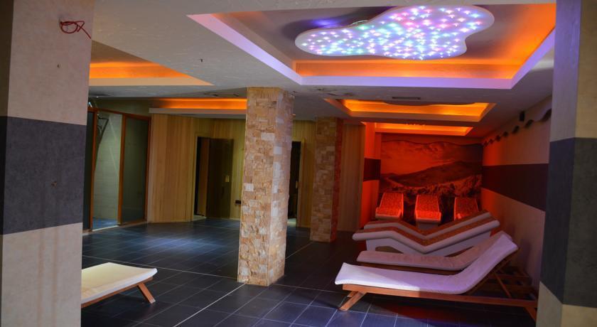 Panorama Apartments In Milmari Resort コパオニク エクステリア 写真