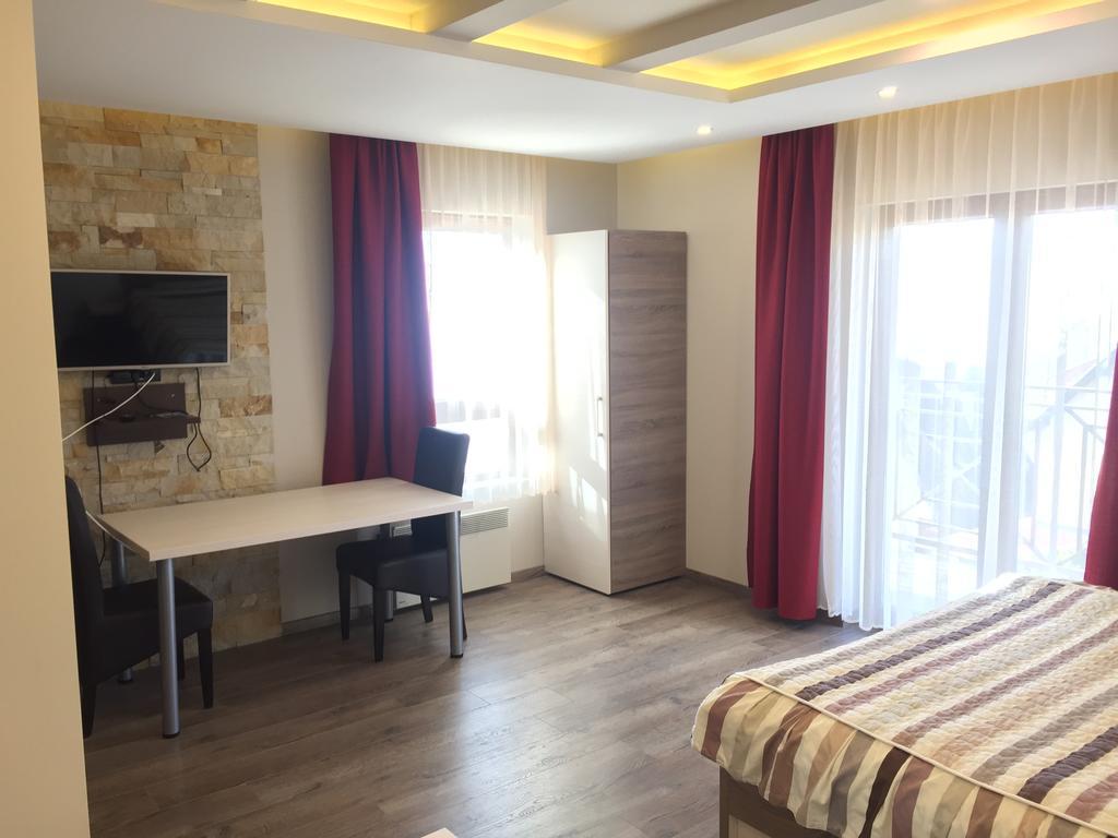 Panorama Apartments In Milmari Resort コパオニク エクステリア 写真